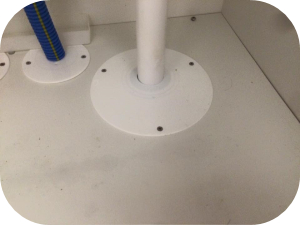 洗面所の排水溝からの臭いの原因とその解決法