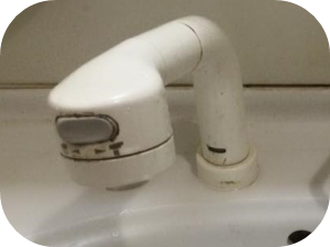 洗面所の蛇口の交換の仕方